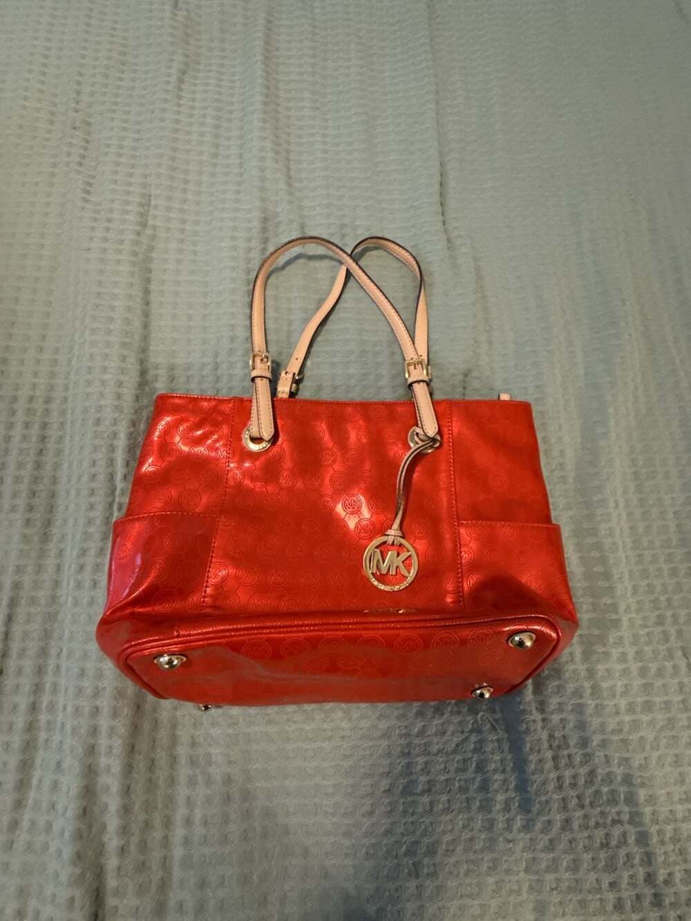Michael Kors Logo Patent Orange Tote Bag - Picture 2 of 4